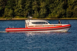 Small-sized craft "RIB 1200"