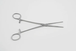 VZ-Z-32, Healing clamp, toothed, straight No.2, 200 mm