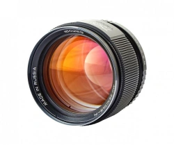 Photographic lens "MS ZENITAR 1,4/85", with lens mount (Nikon)