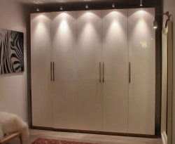 Cupboard with illumination