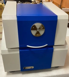 Universal X-ray fluorescence spectrometer Clever C-31