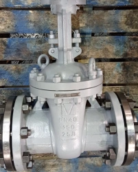Steel wedge gate valve with sliding spindle under drive RN 4,0 MPa DN 150