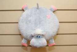 Decorative seat (chair cushion)
