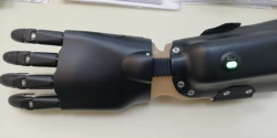 Microprocessor-controlled wrist prosthesis PR0-MBO