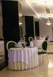 Set of table linen