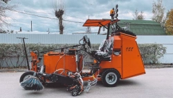 Road marking machine, model MDR-5 T550