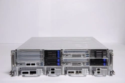 Multiplex modular servers