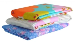 Lining sheets (nappies) for adults made of synthetic fabrics