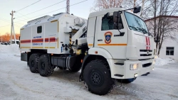 Workshop truck (AMG, PNU, PARM, MAVR, ANRP, PKSR, ARS, PSM, AROK, AOP, PPUA, UMP, MTO-AM, MTO) model 574232 on KAM chassis.