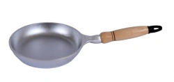 Frying pan 220/45mm (uncoated) cast aluminium Kukmara TM with wooden handle, without lid