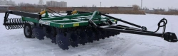 Trailed disc harrow BD-3,5x4P with roller
