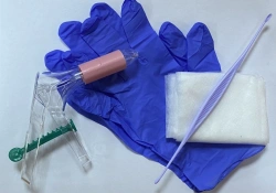 Gynaecological kit for cervical and vaginal sampling disposable sterile "Femina®" with M mirror and cystic specimen.
