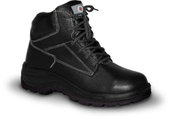 Men's leather boots with protective toe for protection against elevated temperatures on a heat-resistant, oil and petrol resista