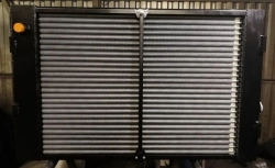 Radiator analogue Doosan Mega 400, water