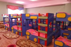 Children's bunk bed