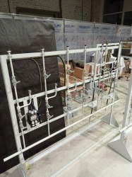 UHA38GZ002 Instrumentation stand