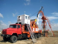Coiled tubing unit for underground and workover wells UKRS-20