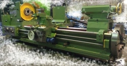 Rotary screw-cutting machine tool RT817-3