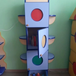 Children's wooden furniture "Traffic Light"