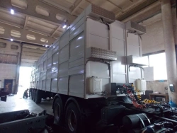 Semi-trailer cattle carrier type 8785H8 on axle MD.?1?2050?12??120?16 (single axle) or on axle MD.?2?1850?12??120?16, (double ax