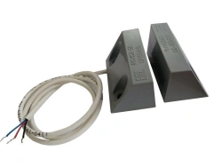 Magnetic contact point detectors IO 102-20 B3P