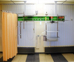 Medical ceiling console model M-GM09