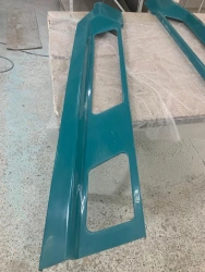 Lower removable right side panel 21021.47.114-01