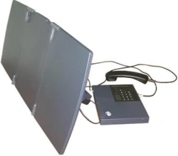 L-band portable satellite communication station