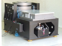 Vibrating electrodynamic test rig Vibrotron VS253