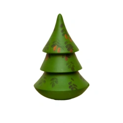Russian folk tales. Attributes of fairy tales. Christmas tree