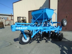 Set of seeders-cultivators SCP-2,1V for strip sowing KSCP - 2,1Vx6