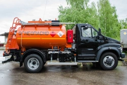 Vehicles of modifications 4389JY - tank with fuel delivery unit on GAZ chassis of modifications C41R13, C41RB3, C41R33