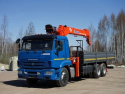 Special-purpose vehicle with KMA-type hydraulic loading crane on the basis of KAMAZ 65117 and its modifications 64K33N-U3
