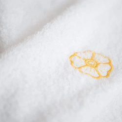 Embroidered cotton terry sheet for children