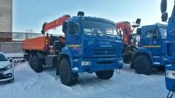 Special purpose vehicle with hydraulic loading crane of MKMA type on the basis of KAMAZ 43118 and its modifications 41K37N-U9