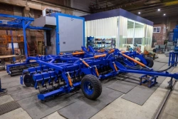 Funk-8" disc mulchers