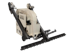 Self-propelled tedder OVS-25M.