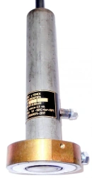 Signaliser for control of leak tightness of starting and receiving chambers of treatment facilities "SKG-1"
