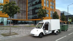 Electric lorry "ELTAVR - Yak".