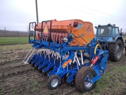Universal grain drill Viton-1 Light direct drilling machine