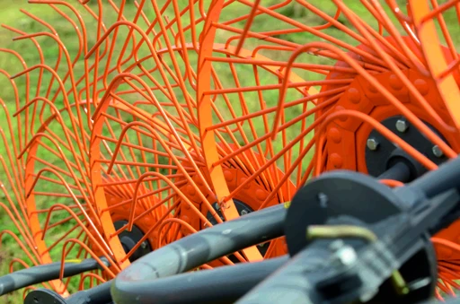 Wheel-Finger Rake H90V8C for Hay Gathering