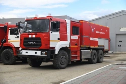 Fire engine with a tank with pump-hose combination PANRC 4,0/1,2-130-2,5, type 58810, modification 58810L (mod.6), on a sha