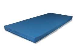 Mattress filled with synthetic fibres