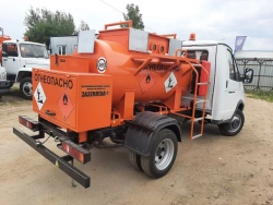 Refuelling truck type 2790R, modification 2790R-01 on the base chassis GAZ 3302