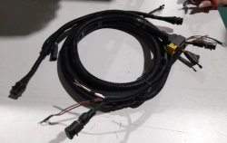 4320X-3724040-28 tail light wiring harness