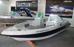 BESTER-480R fibreglass motorboat