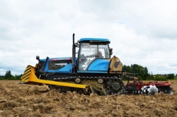 Agricultural crawler tractor Agromash-90TG 2047M