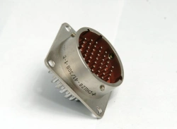 Connector (plug) SNC 28