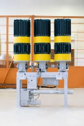 Generator gas-insulated switch of VGG type