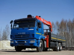 Special vehicle with KMA type hydraulic loading crane on the basis of KAMAZ 65117 and its modifications 64K02N-UE